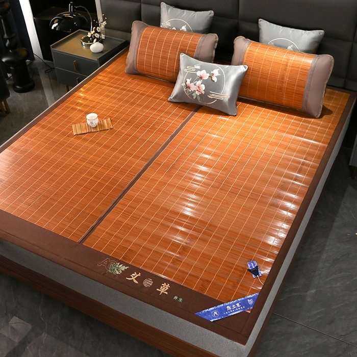 91家纺网 家纺一手货源 找家纺 森璐家纺 2025新款茶香养生竹席藤席草席冰丝席凉席子 艾草驱蚊席-反面冰丝