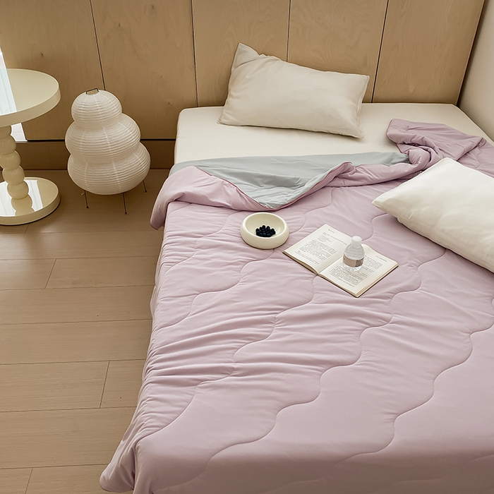 91家纺网 家纺一手货源 找家纺 时年家纺 2025新款升级版180克高定即刻凉感夏被 香芋紫