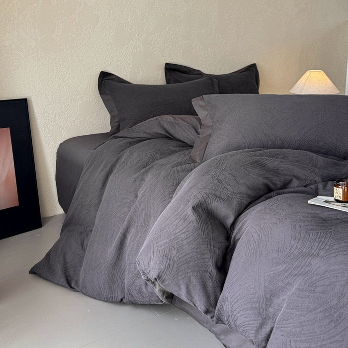 91家纺网 家纺一手货源 找家纺 若未家居 LOVEWE HOUSE 2025新款50S色织空气层水洗大提花全棉四件套 流光-碳素灰