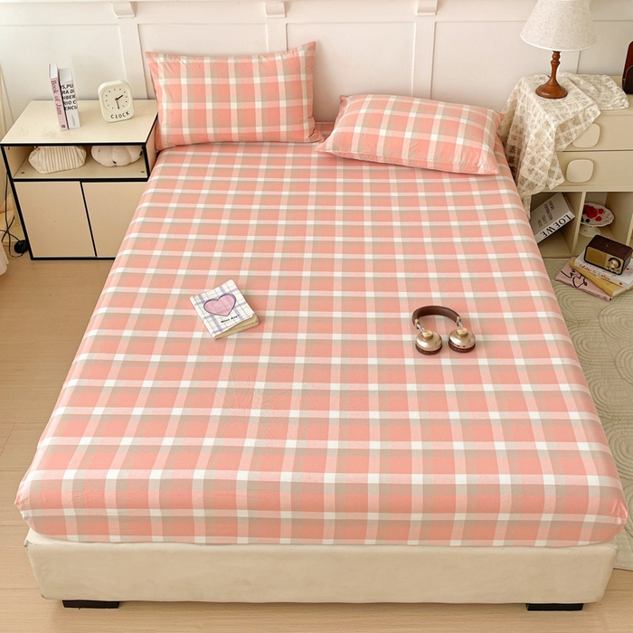 91家纺网 家纺一手货源 找家纺 2025新款全棉水洗棉套件-单床笠 洛伊粉咖小格