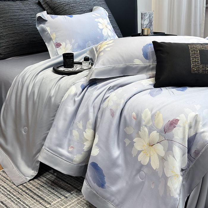 91家纺网 家纺一手货源 找家纺 若未家居 LOVEWE HOUSE 2025新款兰精天丝印花夏被及夏被四件套 紫郁气氛（床单款+床盖款）