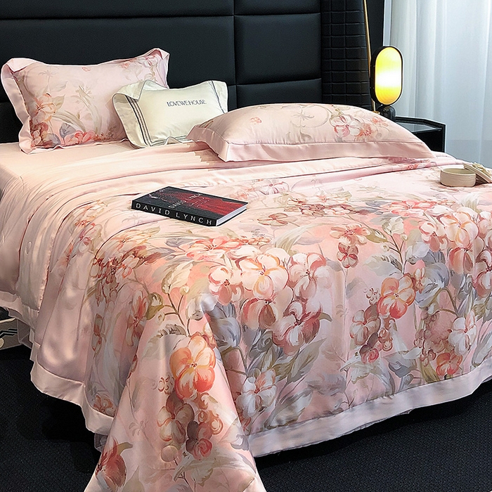 91家纺网 家纺一手货源 找家纺 若未家居 LOVEWE HOUSE 2025新款兰精天丝印花夏被及夏被四件套 花西子 粉（床单款+床盖款）