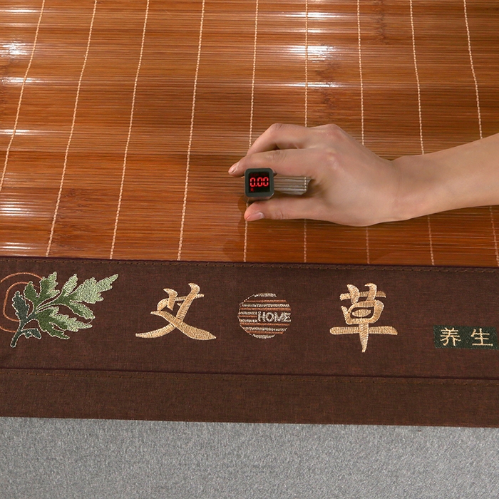 91家纺网 家纺一手货源 找家纺 森璐家纺 2025新款茶香养生竹席藤席草席冰丝席凉席子 艾草驱蚊席-反面冰丝