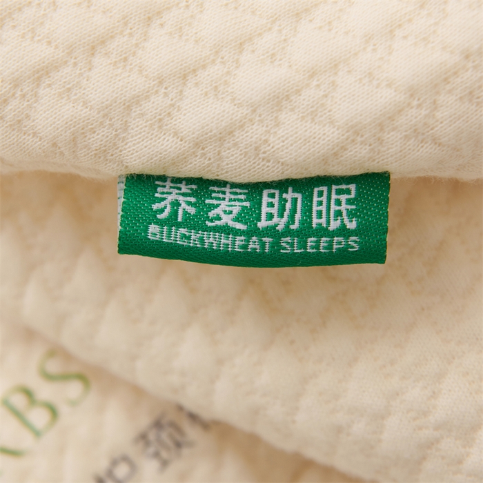 91家纺网 家纺一手货源 找家纺 芯洲 2025新款针织棉荞麦三角枕护颈保健工艺枕枕头枕芯 针织三角颈椎枕-白40*10cm/只（苦荞麦）