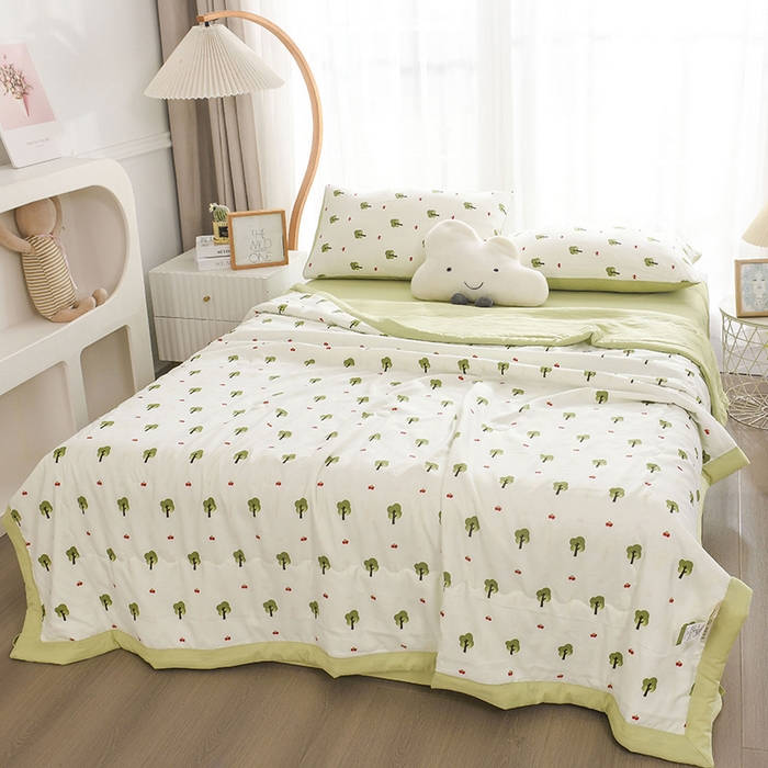 91家纺网 家纺一手货源 找家纺 红日子纺织品 2025新款棉麻夏被四件套 清新森林