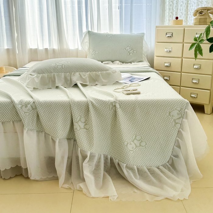 91家纺网 家纺一手货源 找家纺 999家纺   2025新款凉感提花冰豆豆凉席三件套 冰块熊-绿（床盖款）