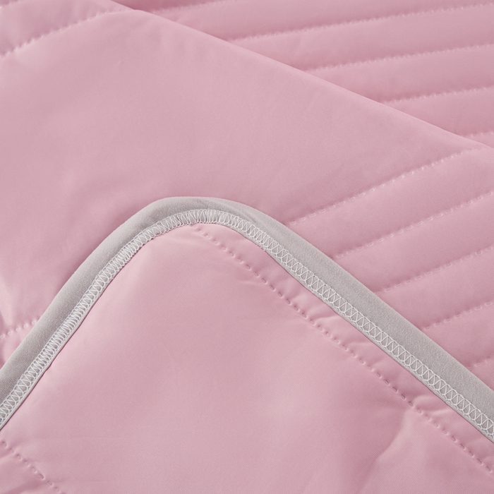 91家纺网 家纺一手货源 找家纺 丝薇雅 2025新款凉感丝夏被冰淇淋夏凉被 条纹粉色