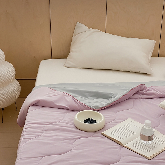 91家纺网 家纺一手货源 找家纺 时年家纺 2025新款升级版180克高定即刻凉感夏被 香芋紫