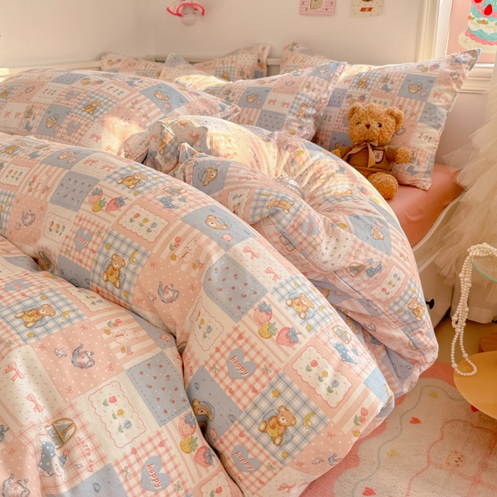 91家纺网 家纺一手货源 找家纺 呗旺鹿 2025新款A类母婴级全棉有氧双层纱印花四件套 熊熊酱