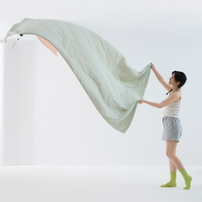 91家纺网 家纺一手货源 找家纺 2025春夏新款A类母婴级西瓜啵啵凉感被锦氨夏凉被空调被 星辰绿+海棠粉