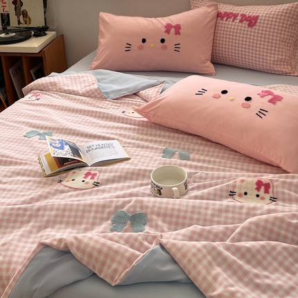 91家纺网 家纺一手货源 找家纺 （总）红嘴企鹅 2025新款卡通毛巾绣空调被夏被四件套