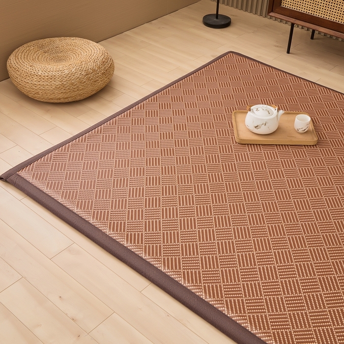 91家纺网 家纺一手货源 找家纺 绒艺席业 2025新款PE藤席地垫 饼干花 白玉