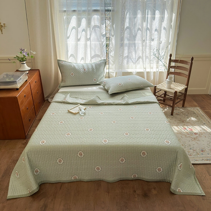 91家纺网 家纺一手货源 找家纺 美优兰 2025春夏新款双面天丝高温砂洗床盖 繁花