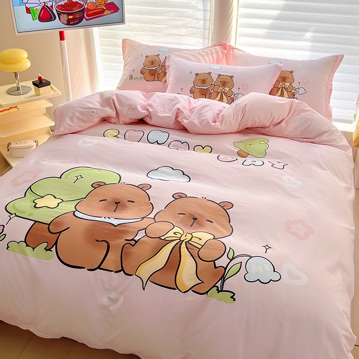 91家纺网 家纺一手货源 找家纺 2025新款原创设计卡皮巴拉全棉四件套-有作品登记证书 阳光巴拉