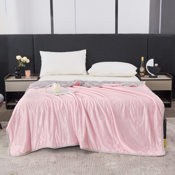 91家纺网 家纺一手货源 找家纺 丝薇雅 2025新款凉感丝夏被冰淇淋夏凉被 圆圈粉色