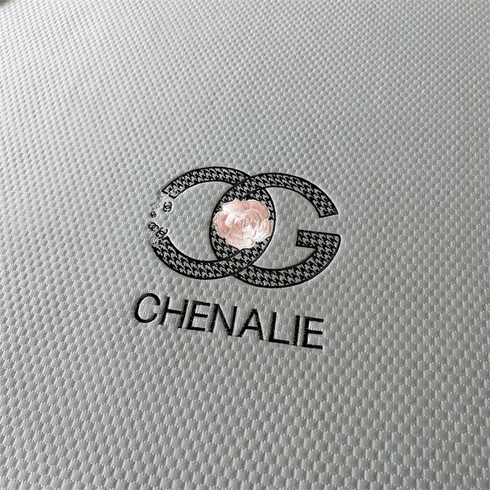 91家纺网 家纺一手货源 找家纺 启程家纺 2025春夏新款冰豆豆凉席刺绣款复合三明治三件套 小香风-灰