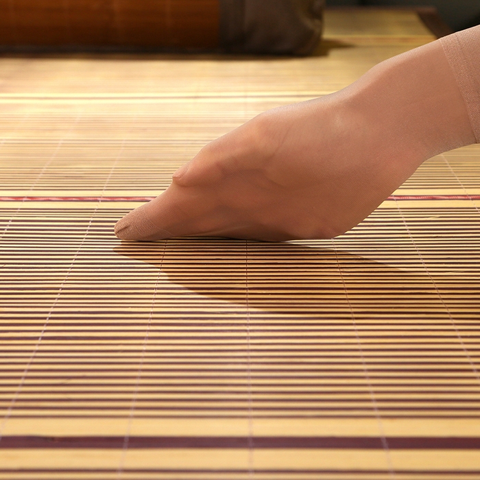 91家纺网 家纺一手货源 找家纺 森璐家纺 2025新款茶香养生竹席藤席草席冰丝席凉席子 木纹-反面亚草