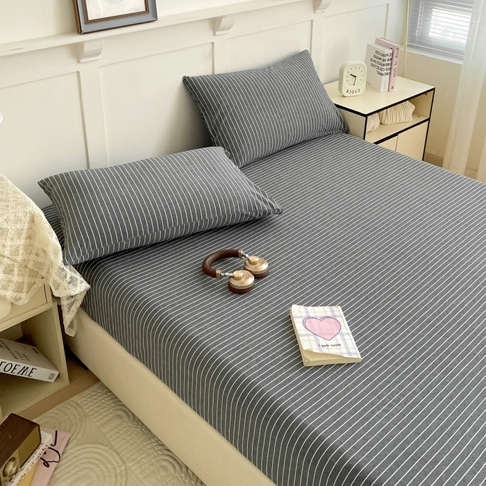 91家纺网 家纺一手货源 找家纺 2025新款全棉水洗棉套件-单床笠 灰细条