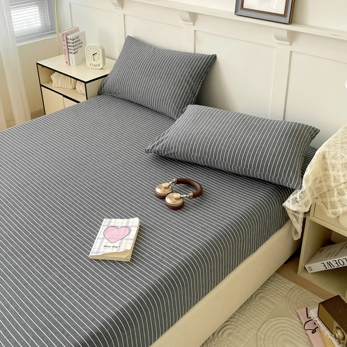 91家纺网 家纺一手货源 找家纺 2025新款全棉水洗棉套件-单床笠 灰细条