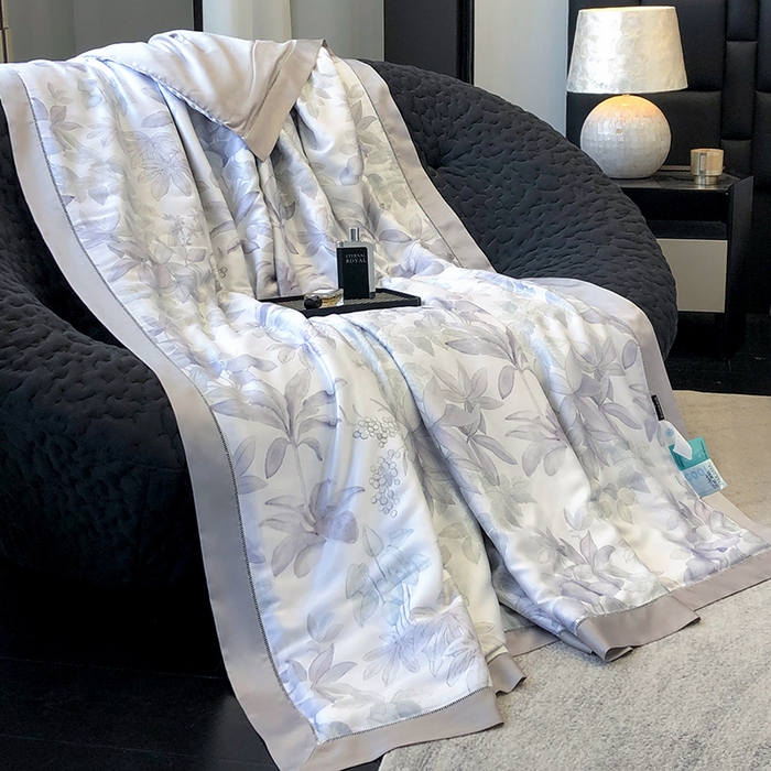 91家纺网 家纺一手货源 找家纺 若未家居 LOVEWE HOUSE 2025新款兰精天丝印花夏被及夏被四件套 落叶派对（床单款+床盖款）