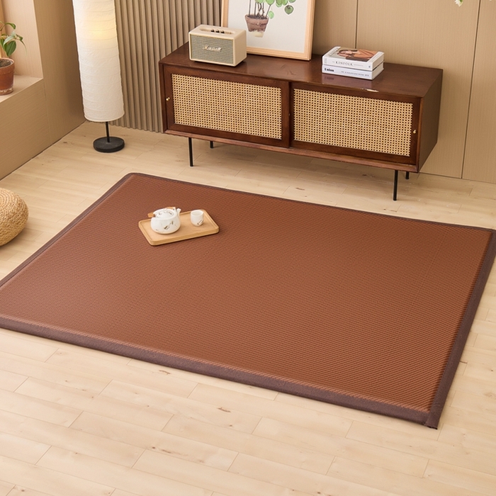 91家纺网 家纺一手货源 找家纺 绒艺席业 2025新款PE藤席地垫 斜纹编织 咖