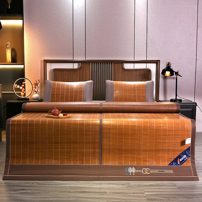 91家纺网 家纺一手货源 找家纺 鸣创 2025新款碳光竹席艾草驱蚊凉席草席藤席 金枝玉叶