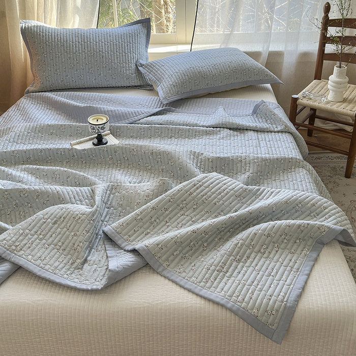 91家纺网 家纺一手货源 找家纺 美优兰 2025春夏新款双面天丝高温砂洗床盖 赫拉花园