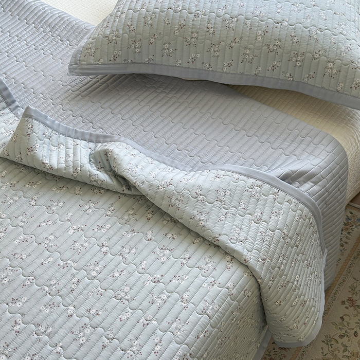 91家纺网 家纺一手货源 找家纺 美优兰 2025春夏新款双面天丝高温砂洗床盖 赫拉花园