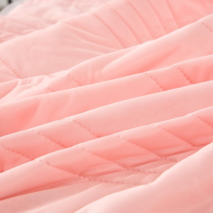 91家纺网 家纺一手货源 找家纺 丝薇雅 2025新款凉感丝夏被冰淇淋夏凉被 条纹玉色