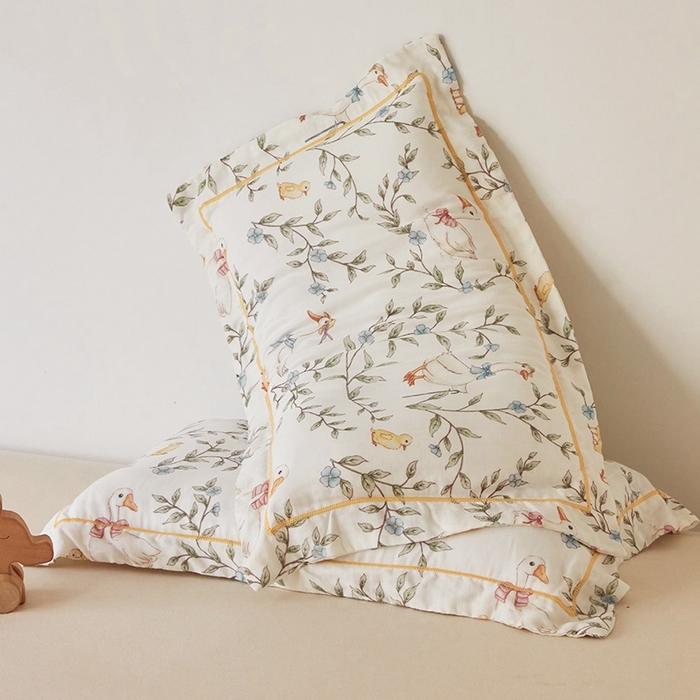 91家纺网 家纺一手货源 找家纺 嗨生活2025新款天竹系列A类竹纤维四层纱枕套 儿童枕套 幼儿园枕套 郊游鸭