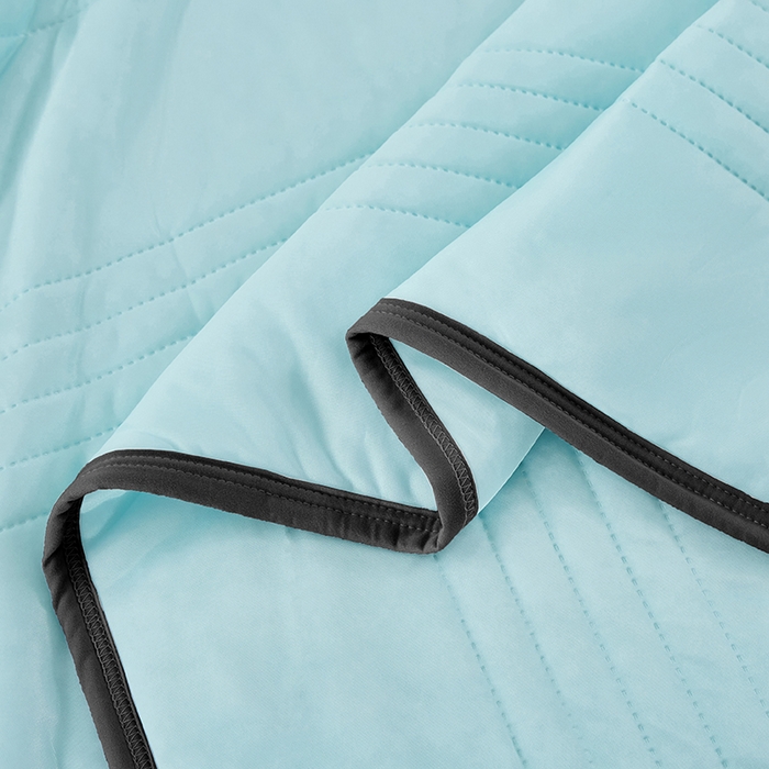 91家纺网 家纺一手货源 找家纺 丝薇雅 2025新款凉感丝夏被冰淇淋夏凉被 黑边-条纹浅绿