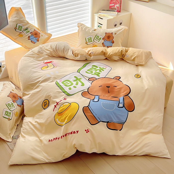 91家纺网 家纺一手货源 找家纺 2025新款原创设计卡皮巴拉全棉四件套-有作品登记证书 发财巴拉