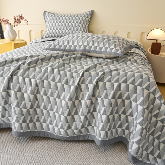 91家纺网 家纺一手货源 找家纺 棠薇家纺  2025新款北欧风盖毯毛巾被 菱格灰