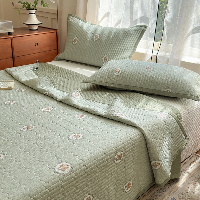 91家纺网 家纺一手货源 找家纺 美优兰 2025春夏新款双面天丝高温砂洗床盖 繁花