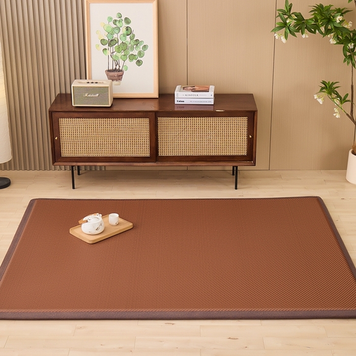 91家纺网 家纺一手货源 找家纺 绒艺席业 2025新款PE藤席地垫 斜纹编织 咖