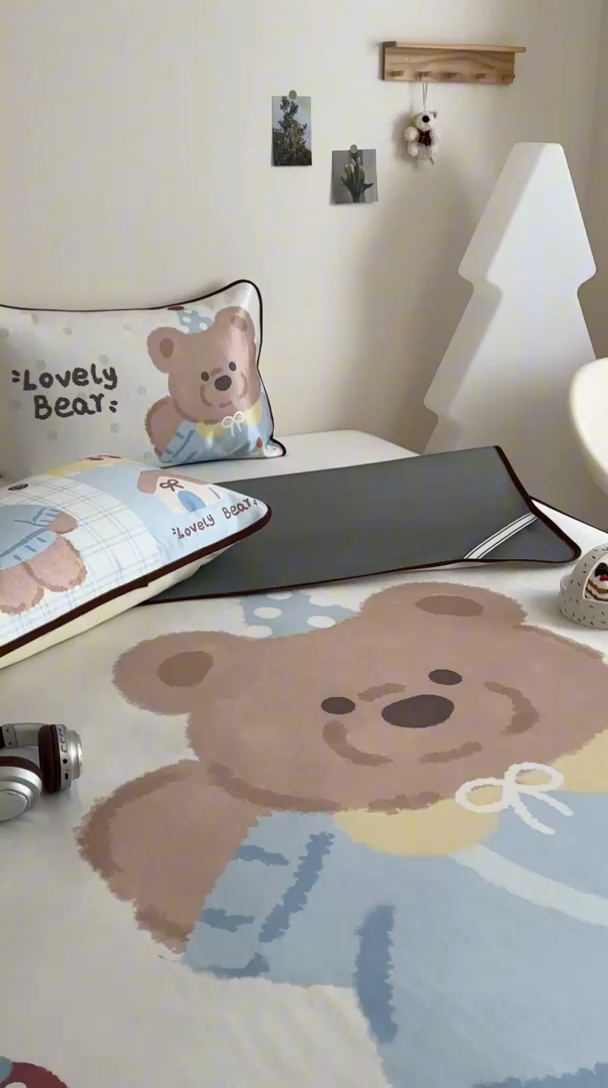 91家纺网 家纺一手货源 找家纺 美乐迪家纺 2025新款异形冰藤席 小熊