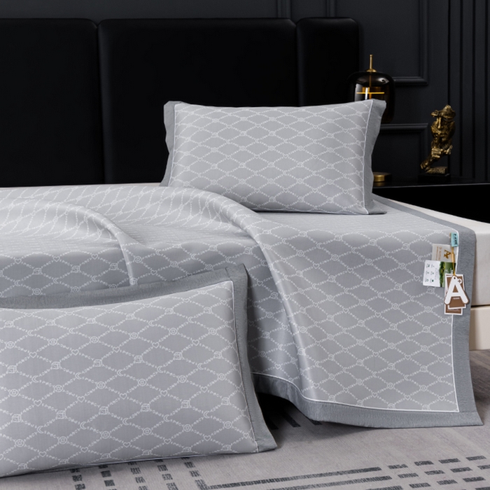 91家纺网 家纺一手货源 找家纺 小牛席业 2025新款轻奢风凉感冰丝席-月亮爱心系列 灰色