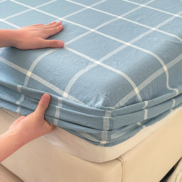 91家纺网 家纺一手货源 找家纺 2025新款全棉水洗棉套件-单床笠 蓝灰中格