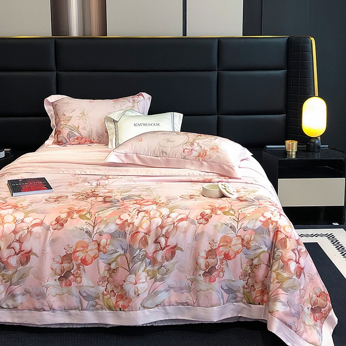 91家纺网 家纺一手货源 找家纺 若未家居 LOVEWE HOUSE 2025新款兰精天丝印花夏被及夏被四件套 花西子 粉（床单款+床盖款）