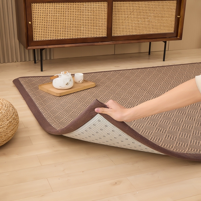 91家纺网 家纺一手货源 找家纺 绒艺席业 2025新款PE藤席地垫 饼干花 灰色