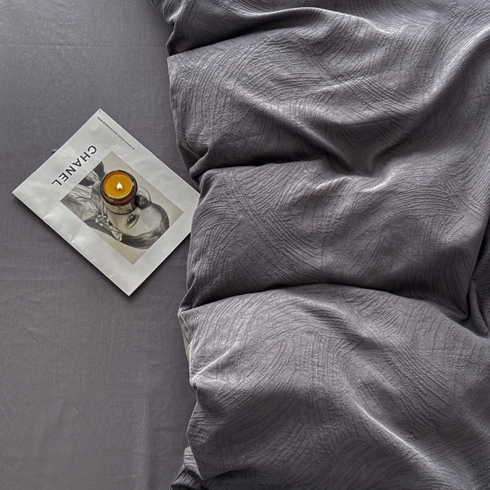 91家纺网 家纺一手货源 找家纺 若未家居 LOVEWE HOUSE 2025新款50S色织空气层水洗大提花全棉四件套 流光-碳素灰