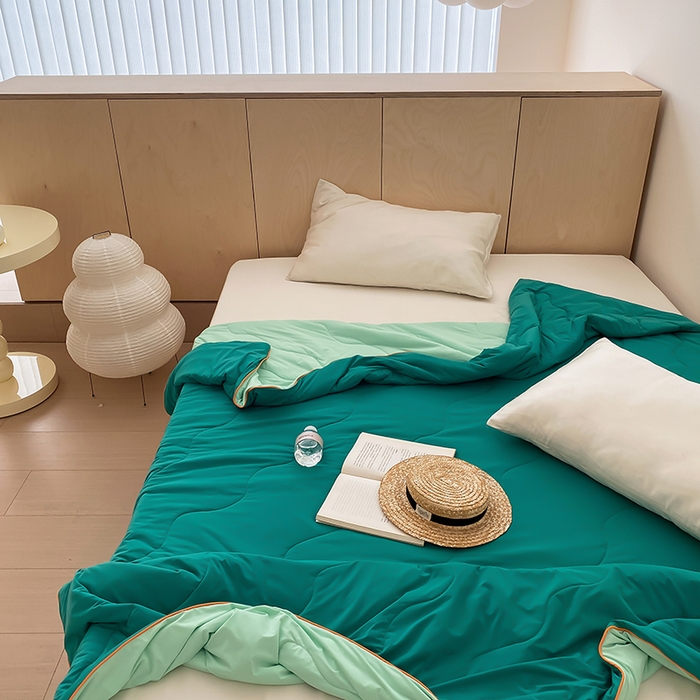 91家纺网 家纺一手货源 找家纺 时年家纺 2025新款升级版180克高定即刻凉感夏被 西瓜绿