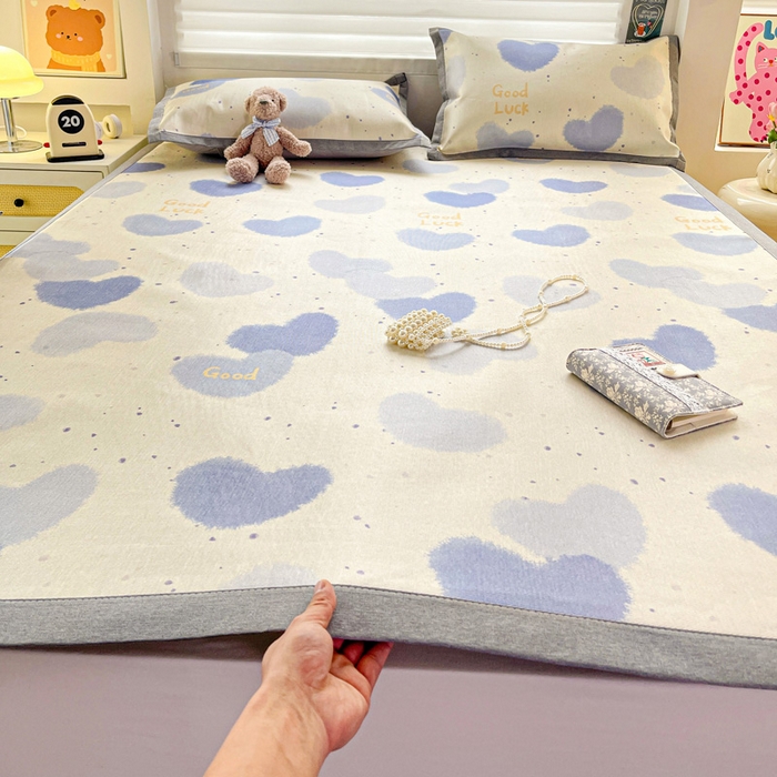 91家纺网 家纺一手货源 找家纺 金盛纺 2025新款A类数码印花冰丝席-床席款 心心相印