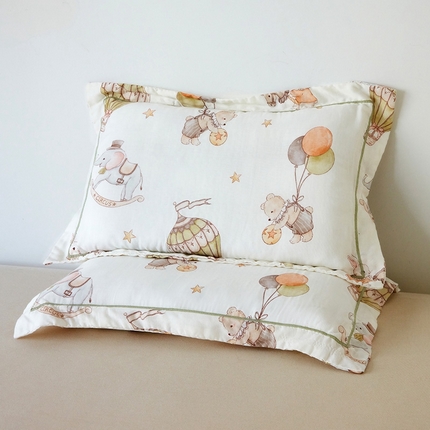 91家纺网 家纺一手货源 找家纺 嗨生活2025新款天竹系列A类竹纤维四层纱枕套 儿童枕套 幼儿园枕套 缤纷马戏团