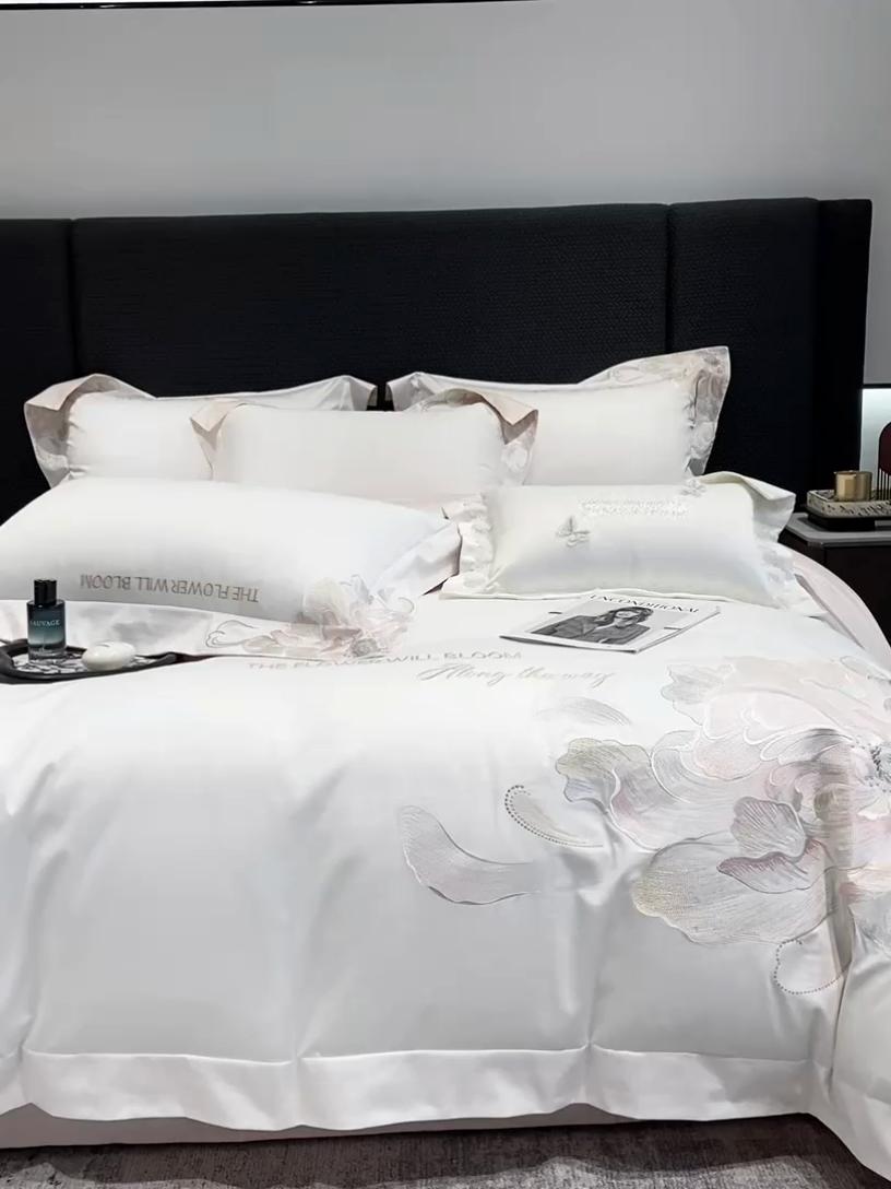 91家纺网 家纺一手货源 找家纺 星蕴家纺 2025新款100支澳棉正宗长绒棉四件套-绽放 绽放 白拼玉