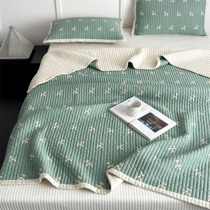 91家纺网 家纺一手货源 找家纺 美优兰 2025春夏新款双面天丝高温砂洗床盖 机器狗