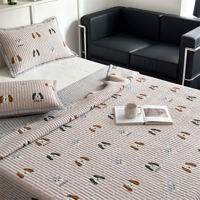 91家纺网 家纺一手货源 找家纺 美优兰 2025春夏新款双面天丝高温砂洗床盖 汪星人