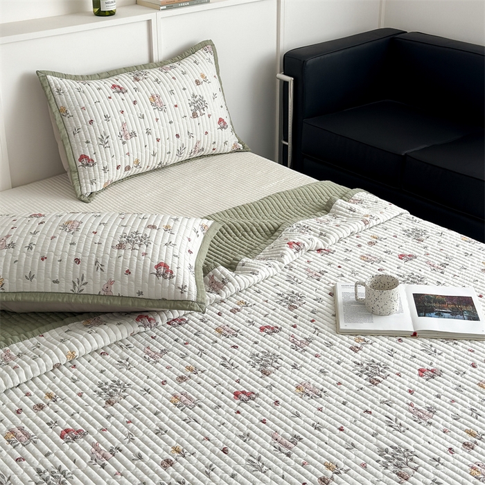 91家纺网 家纺一手货源 找家纺 美优兰 2025春夏新款双面天丝高温砂洗床盖 草坪派对