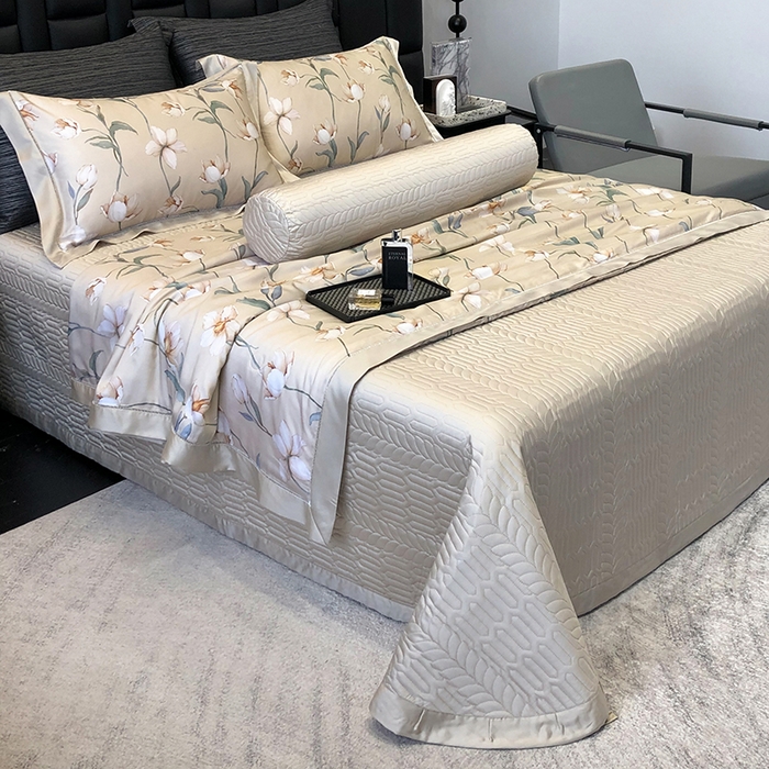 91家纺网 家纺一手货源 找家纺 若未家居 LOVEWE HOUSE 2025新款兰精天丝印花夏被及夏被四件套 玉兰白雪（床单款+床盖款）