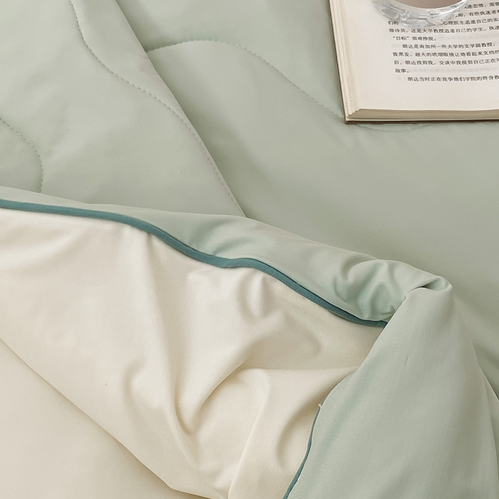 91家纺网 家纺一手货源 找家纺 时年家纺 2025新款升级版180克高定即刻凉感夏被 抹茶绿